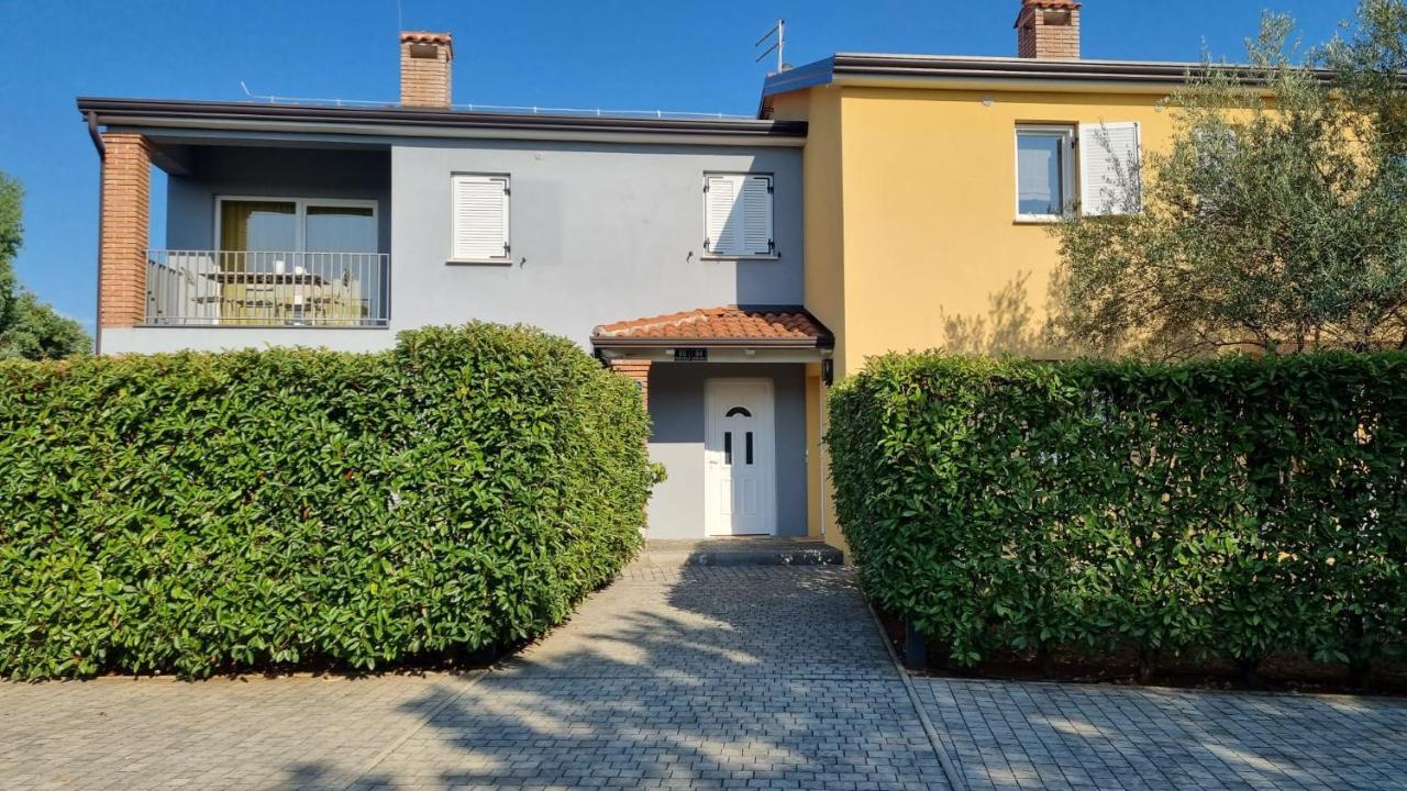 Casa Emma With Pool Leilighet Poreč Eksteriør bilde